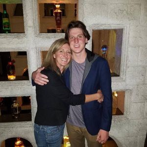 Meet your Posher, Miles